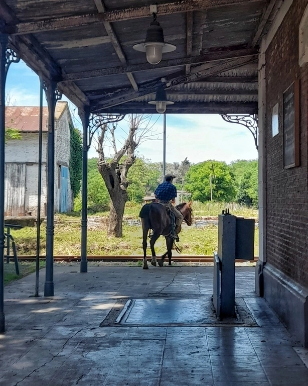 Los dos Guías - Tu aventura te espera